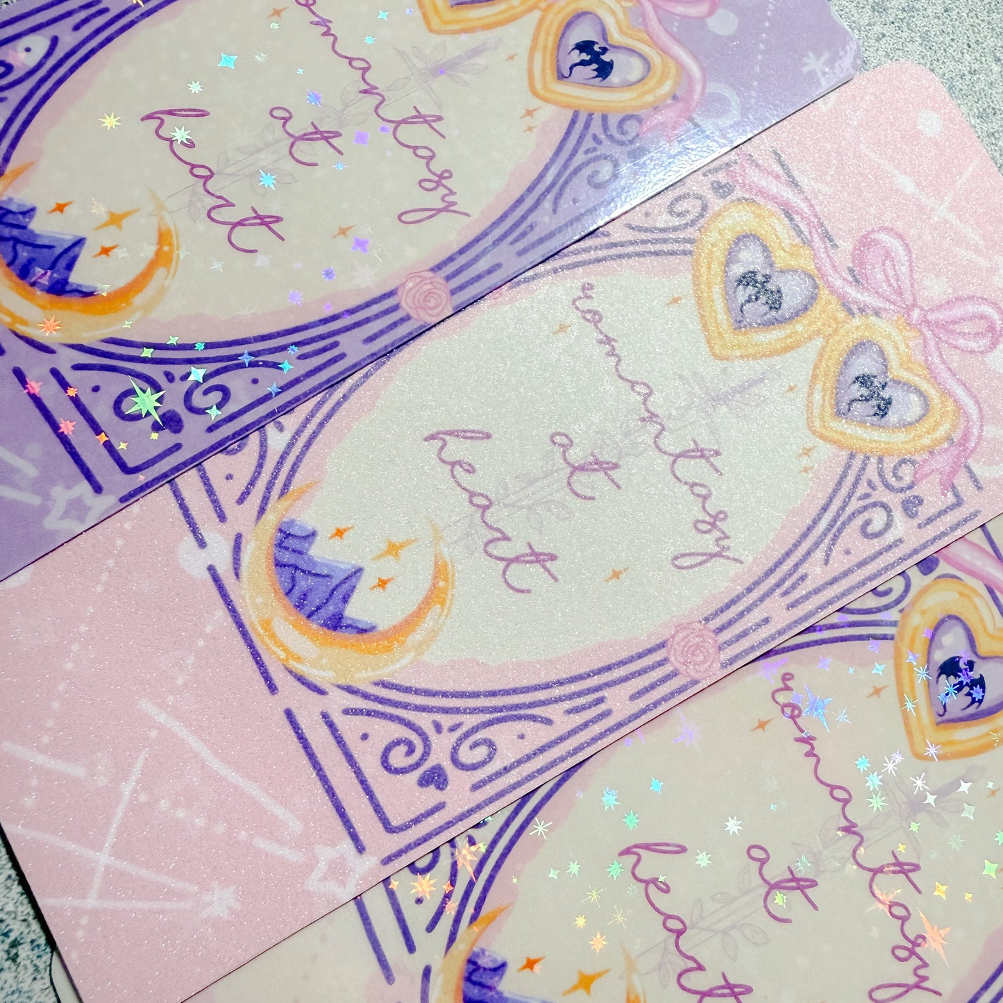 Romantasy at Heart – Coquette Fantasy Bookmark